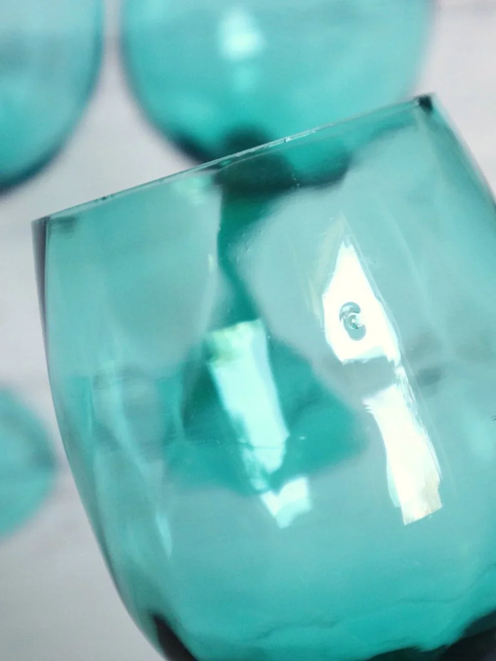 Vintage Empoli Italian Hand-Blown Optic Swirl Twisted Stem Wine Glasses Aqua
